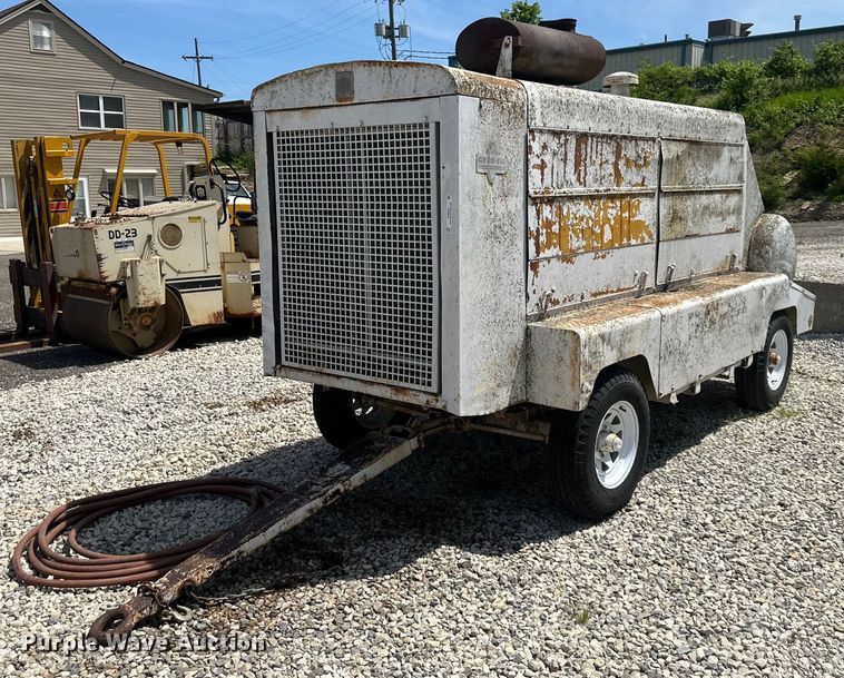 image for item NT9346 Ingersoll Rand  Gyro Flo 600 air compressor