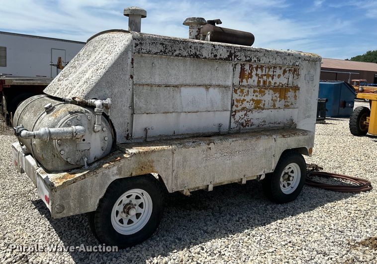 image for item NT9346 Ingersoll Rand  Gyro Flo 600 air compressor