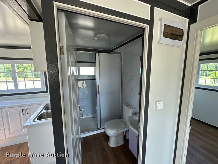 image for item NT9348 Mobile office