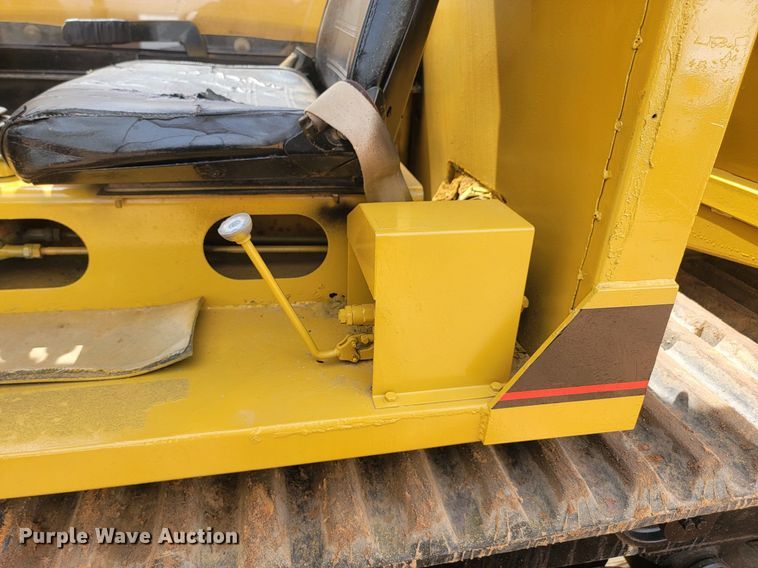 image for item NZ9881 Morooka MST1500 track carrier