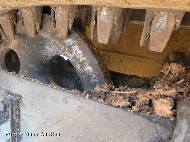 image for item NZ9881 Morooka MST1500 track carrier