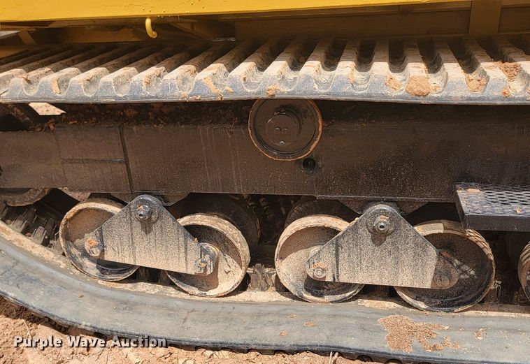 image for item NZ9881 Morooka MST1500 track carrier