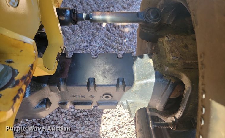 image for item NZ9883 2005 Vermeer V8550A cable plow