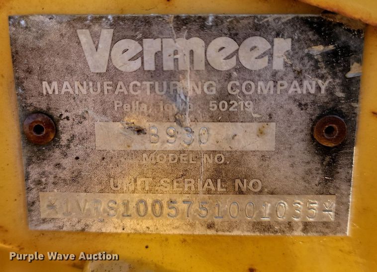 image for item NZ9883 2005 Vermeer V8550A cable plow