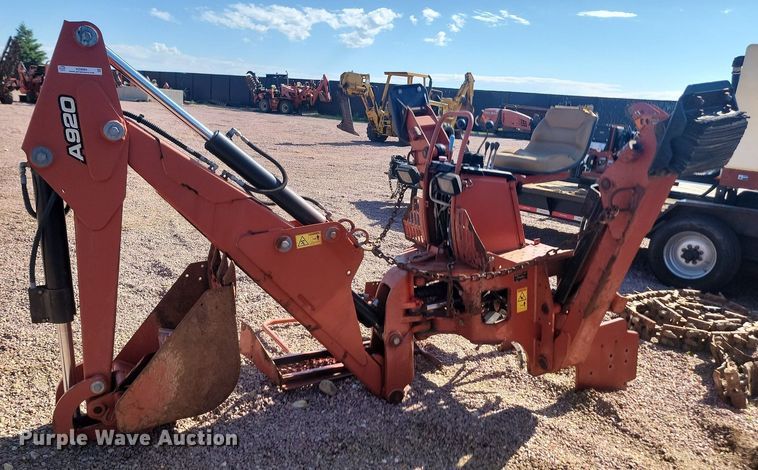 image for item NZ9884 2015 Ditch Witch  A920 backhoe