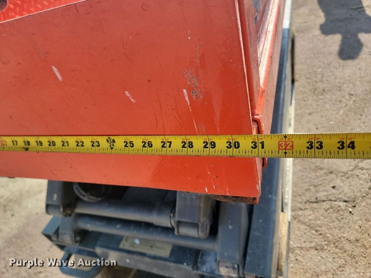 image for item NZ9888 1999 Skyjack SJIII 3220 scissor lift