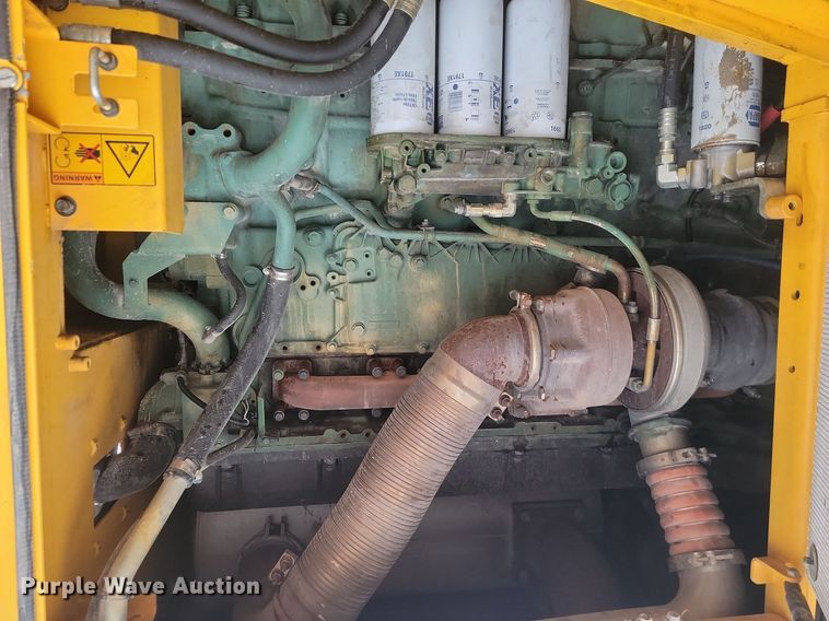 image for item NZ9890 2014 Volvo L350F wheel loader