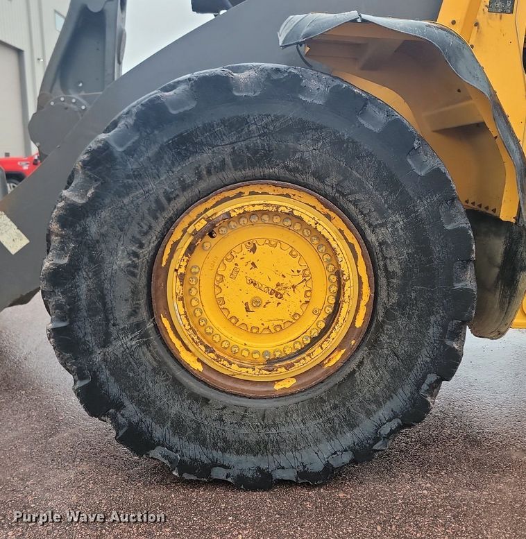 image for item NZ9890 2014 Volvo L350F wheel loader