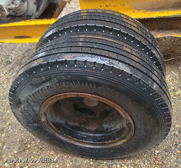 image for item NZ9892 Finlay 8G conveyor