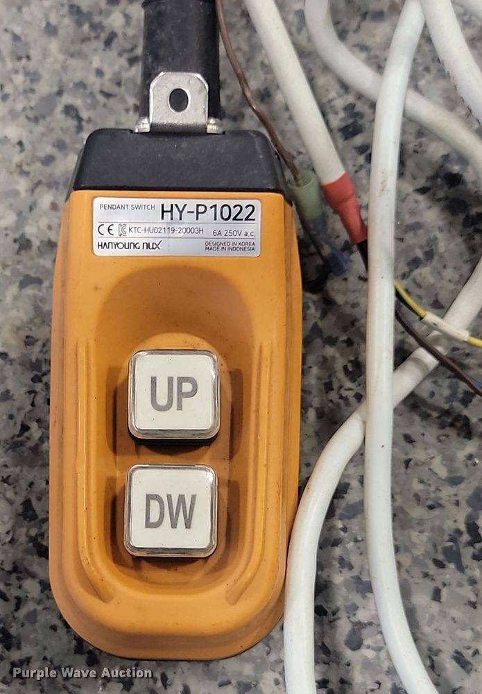 image for item NZ9898 2023 LandHonor PR-12-72W skid steer power rake