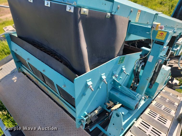 image for item NZ9900 Powerscreen Chieftain 1400 screening plant