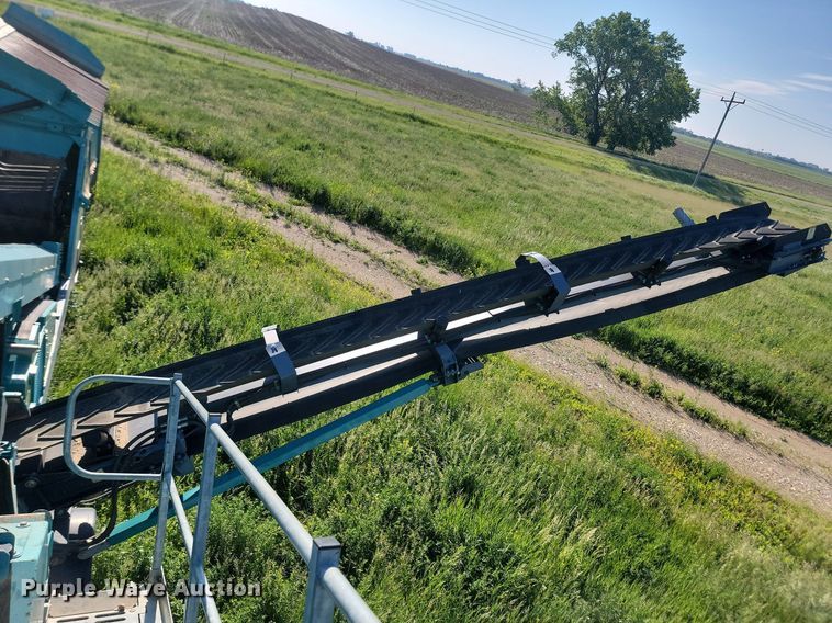 image for item NZ9900 Powerscreen Chieftain 1400 screening plant