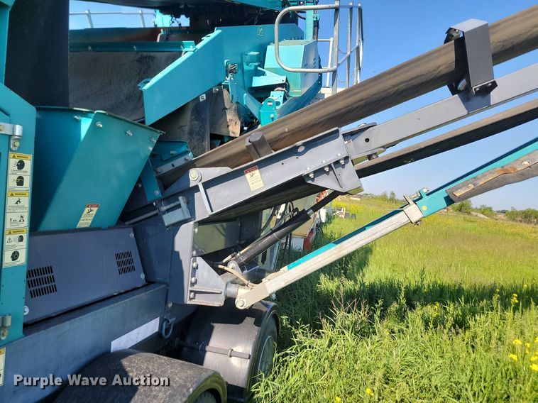 image for item NZ9900 Powerscreen Chieftain 1400 screening plant