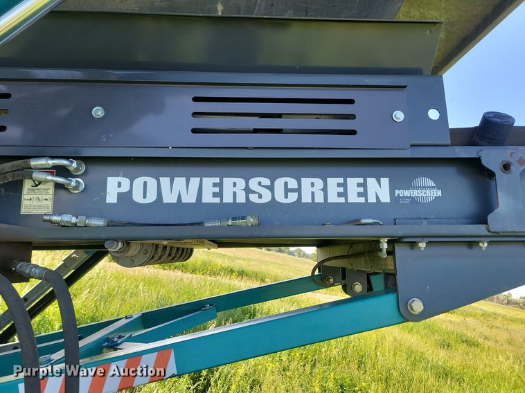 image for item NZ9900 Powerscreen Chieftain 1400 screening plant