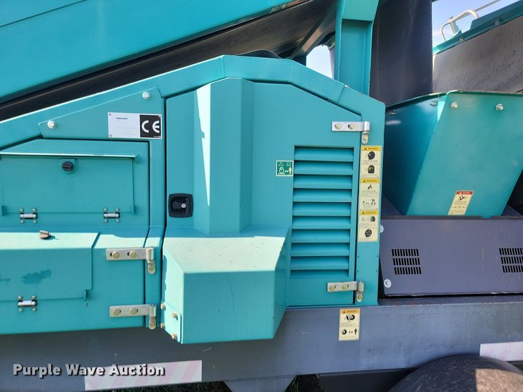 image for item NZ9900 Powerscreen Chieftain 1400 screening plant