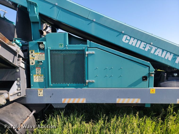 image for item NZ9900 Powerscreen Chieftain 1400 screening plant