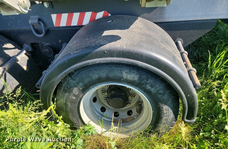 image for item NZ9900 Powerscreen Chieftain 1400 screening plant