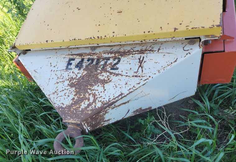 image for item NZ9901 2014 Superior  30x80 PRSC radial stacking conveyor