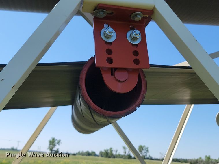 image for item NZ9901 2014 Superior  30x80 PRSC radial stacking conveyor