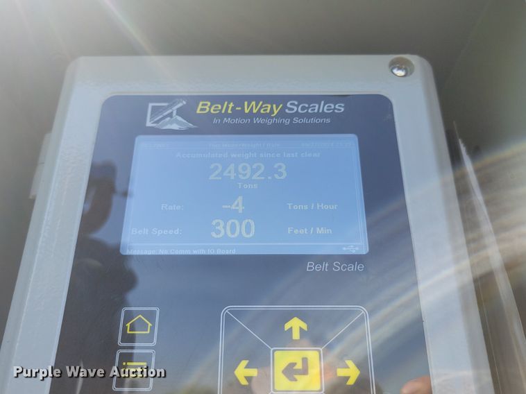 image for item NZ9901 2014 Superior  30x80 PRSC radial stacking conveyor