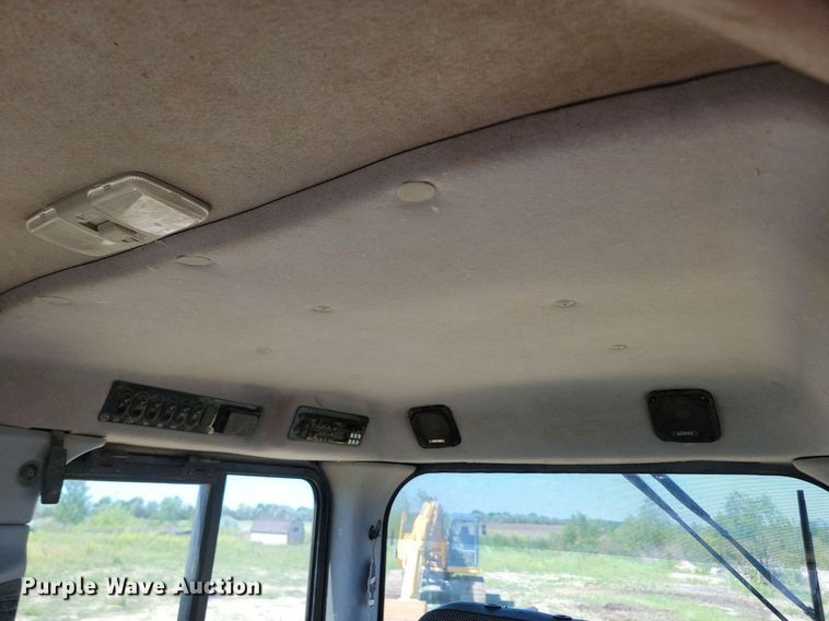 image for item NZ9902 2012 Komatsu D155AX-6 dozer