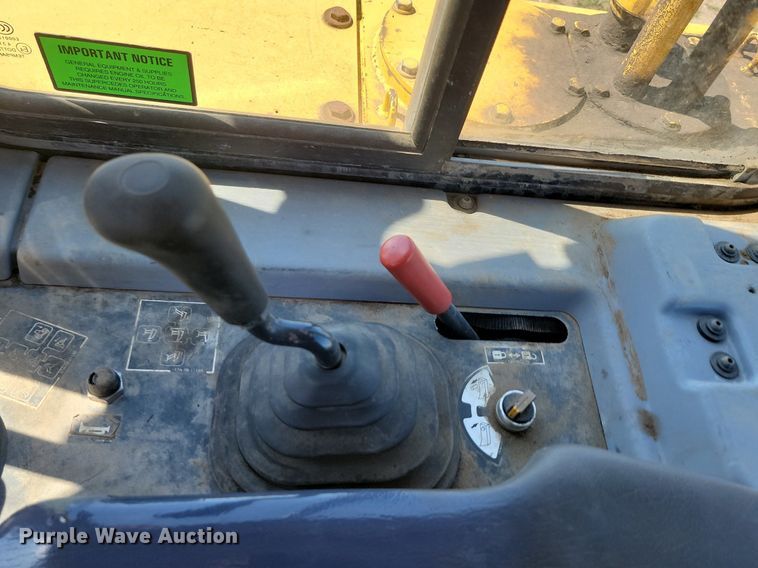 image for item NZ9902 2012 Komatsu D155AX-6 dozer