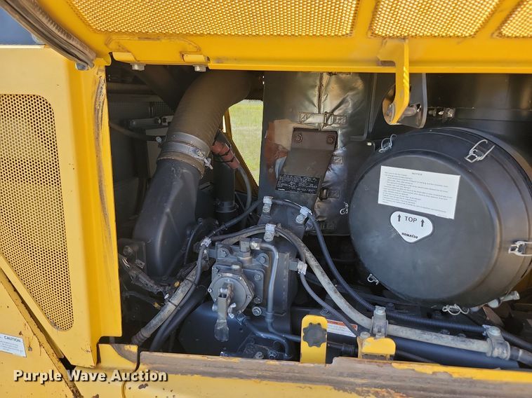 image for item NZ9902 2012 Komatsu D155AX-6 dozer
