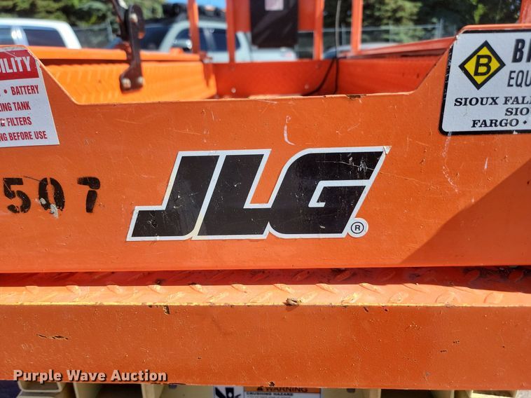 image for item NZ9904 (3) scissor lifts