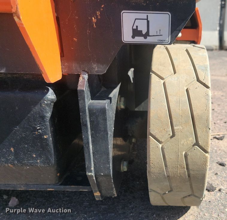 image for item NZ9904 (3) scissor lifts