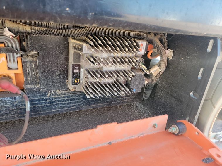 image for item NZ9904 (3) scissor lifts