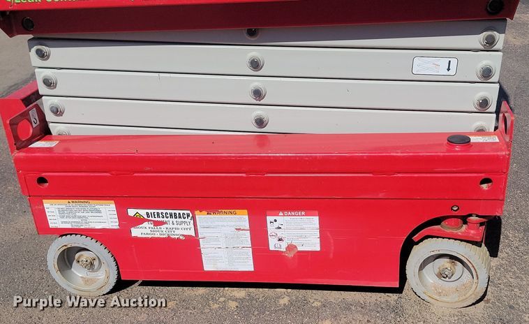 image for item NZ9904 (3) scissor lifts