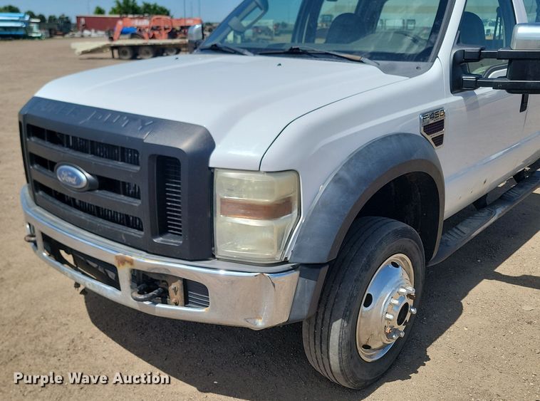 image for item NZ9905 2008 Ford F450 Super Duty XL Crew Cab truck cab and chassis