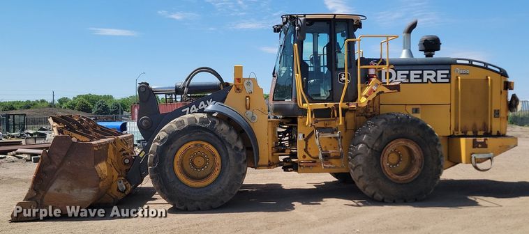 image for item NZ9910 2012 John Deere 744K wheel loader