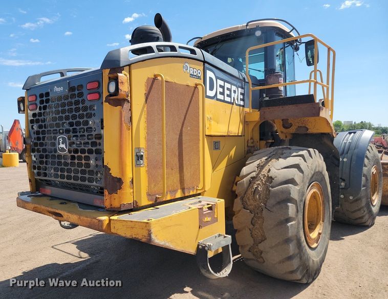 image for item NZ9910 2012 John Deere 744K wheel loader