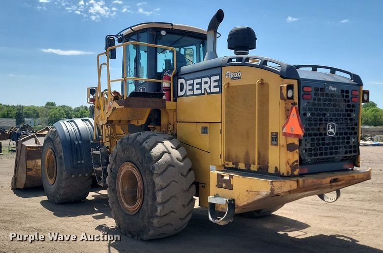 image for item NZ9910 2012 John Deere 744K wheel loader