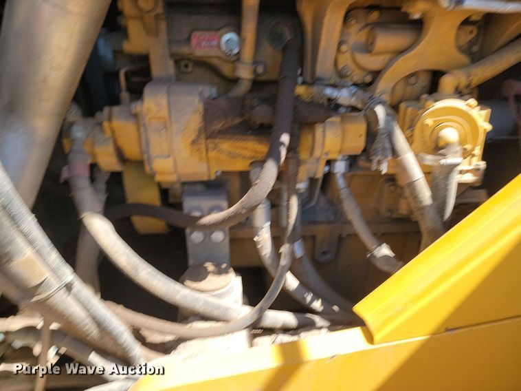 image for item NZ9910 2012 John Deere 744K wheel loader