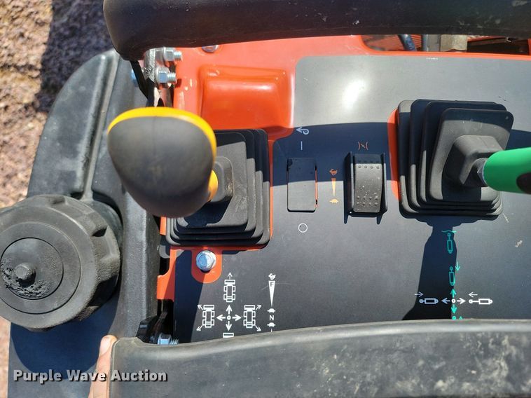 image for item NZ9911 2008 Ditch Witch R300 trencher