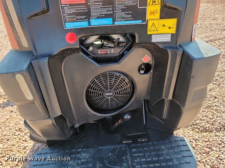 image for item NZ9911 2008 Ditch Witch R300 trencher