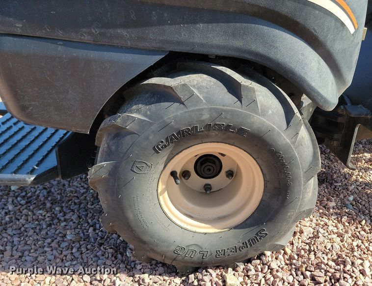 image for item NZ9911 2008 Ditch Witch R300 trencher