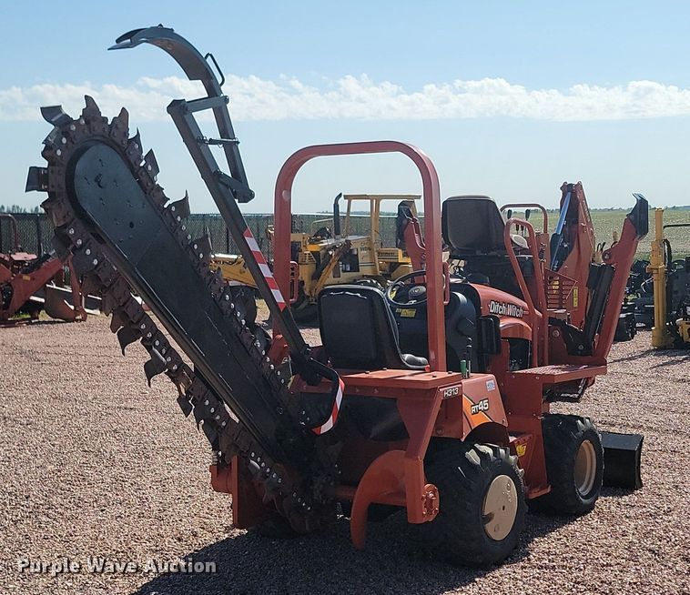 image for item NZ9912 2018 Ditch Witch RT45 trencher