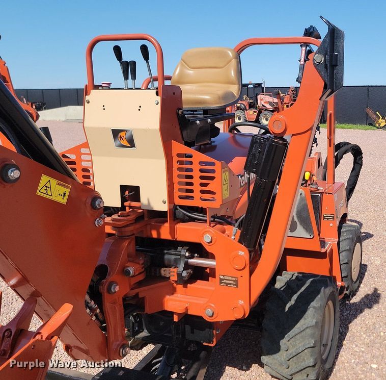 image for item NZ9912 2018 Ditch Witch RT45 trencher