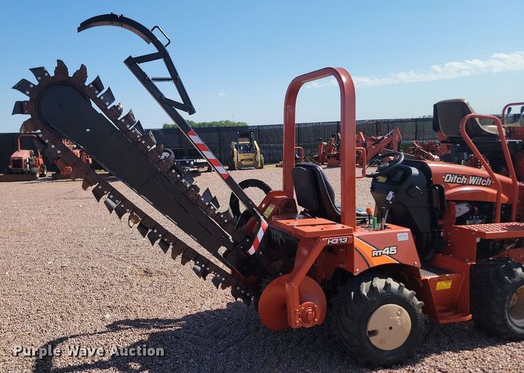 image for item NZ9912 2018 Ditch Witch RT45 trencher