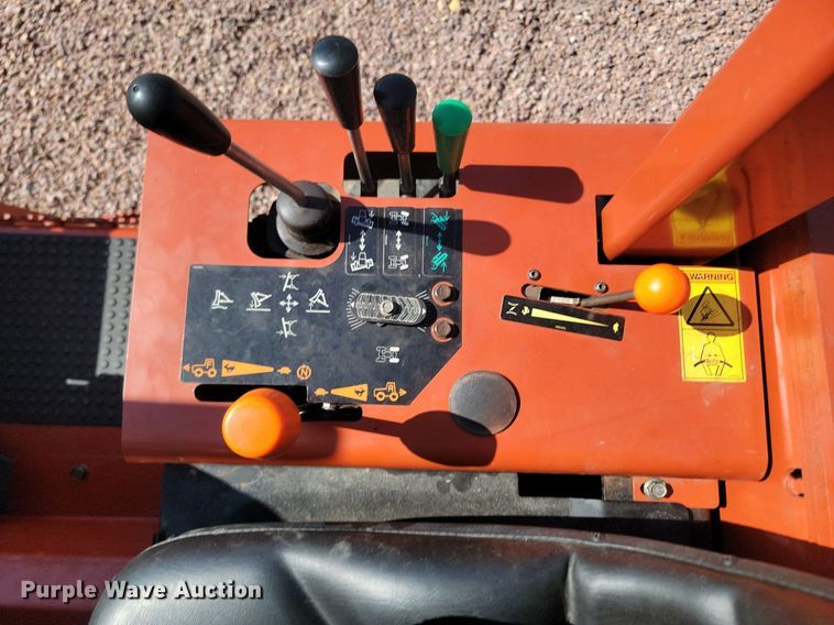 image for item NZ9912 2018 Ditch Witch RT45 trencher