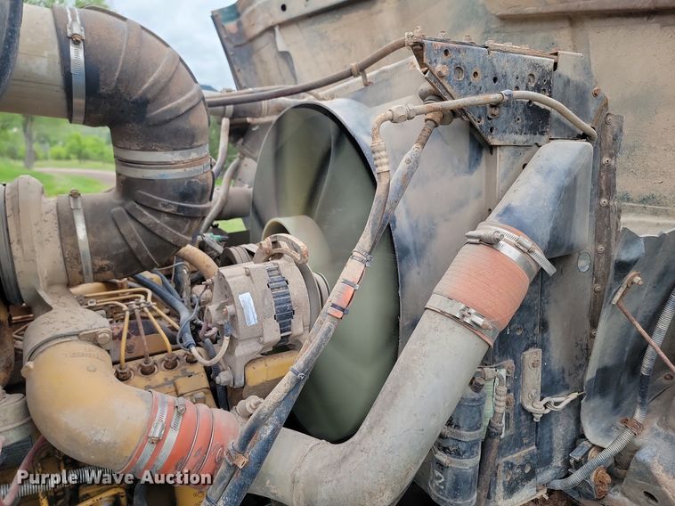 image for item NZ9917 1997 Volvo Autocar fuel / lube truck