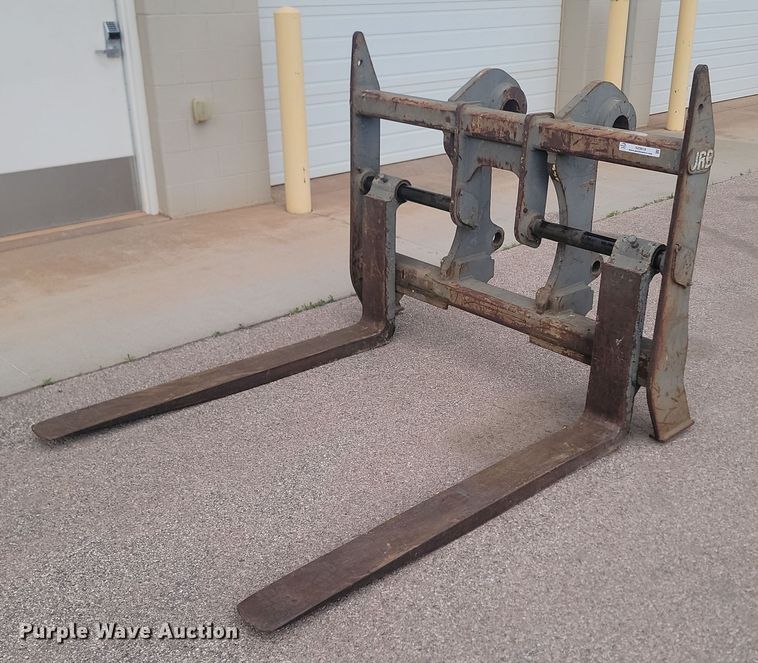 image for item NZ9918 JRB 5' L forks