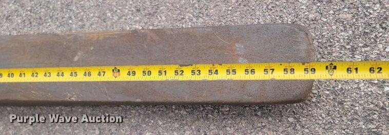 image for item NZ9918 JRB 5' L forks