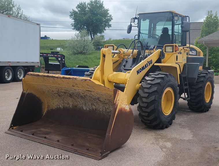 image for item NZ9920 2005 Komatsu  WA320 wheel loader