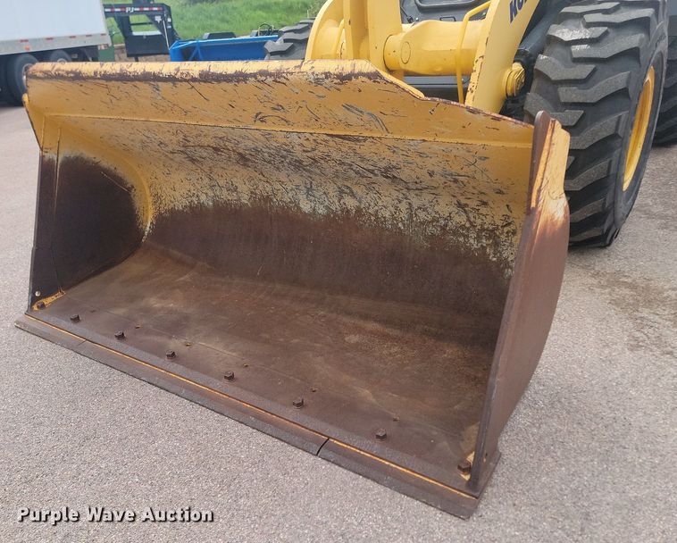 image for item NZ9920 2005 Komatsu  WA320 wheel loader