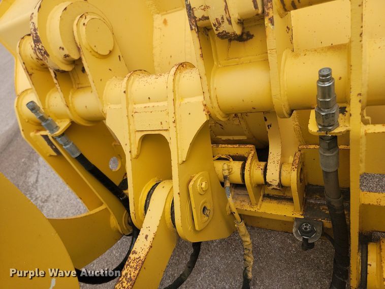 image for item NZ9920 2005 Komatsu  WA320 wheel loader