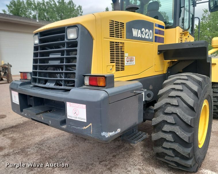 image for item NZ9920 2005 Komatsu  WA320 wheel loader